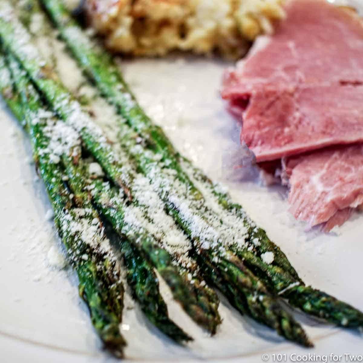 Easy Grilled Asparagus: Your 15-Minute Summer Side Dish